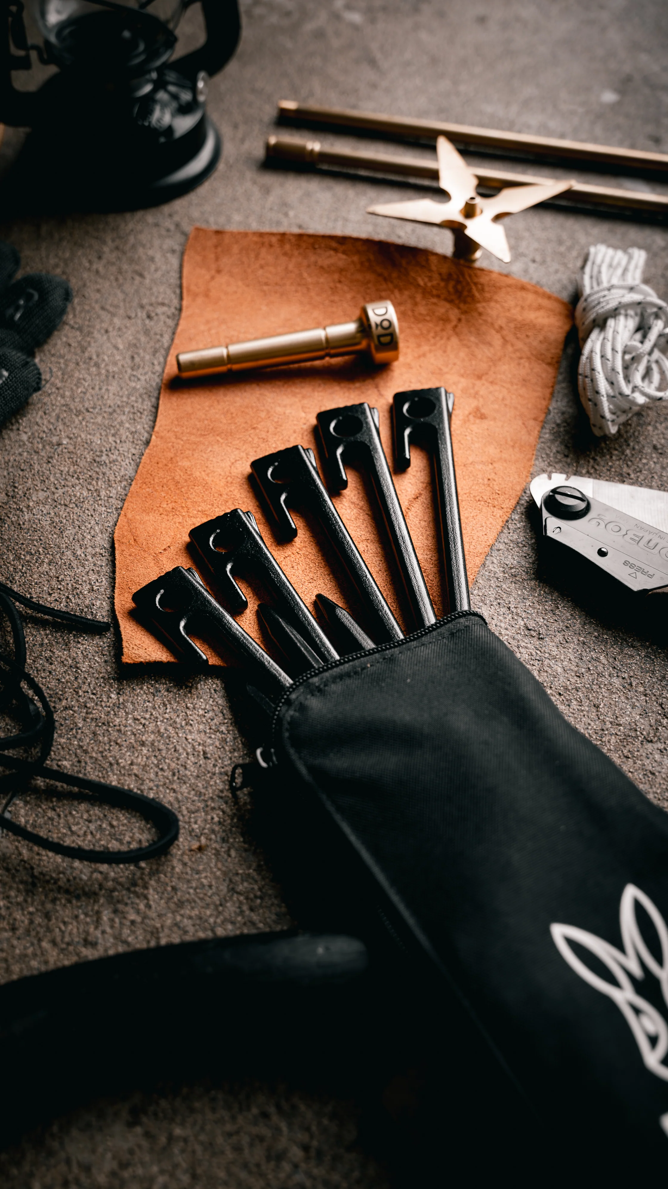 Carrot Top Forged Peg Set - Image 9