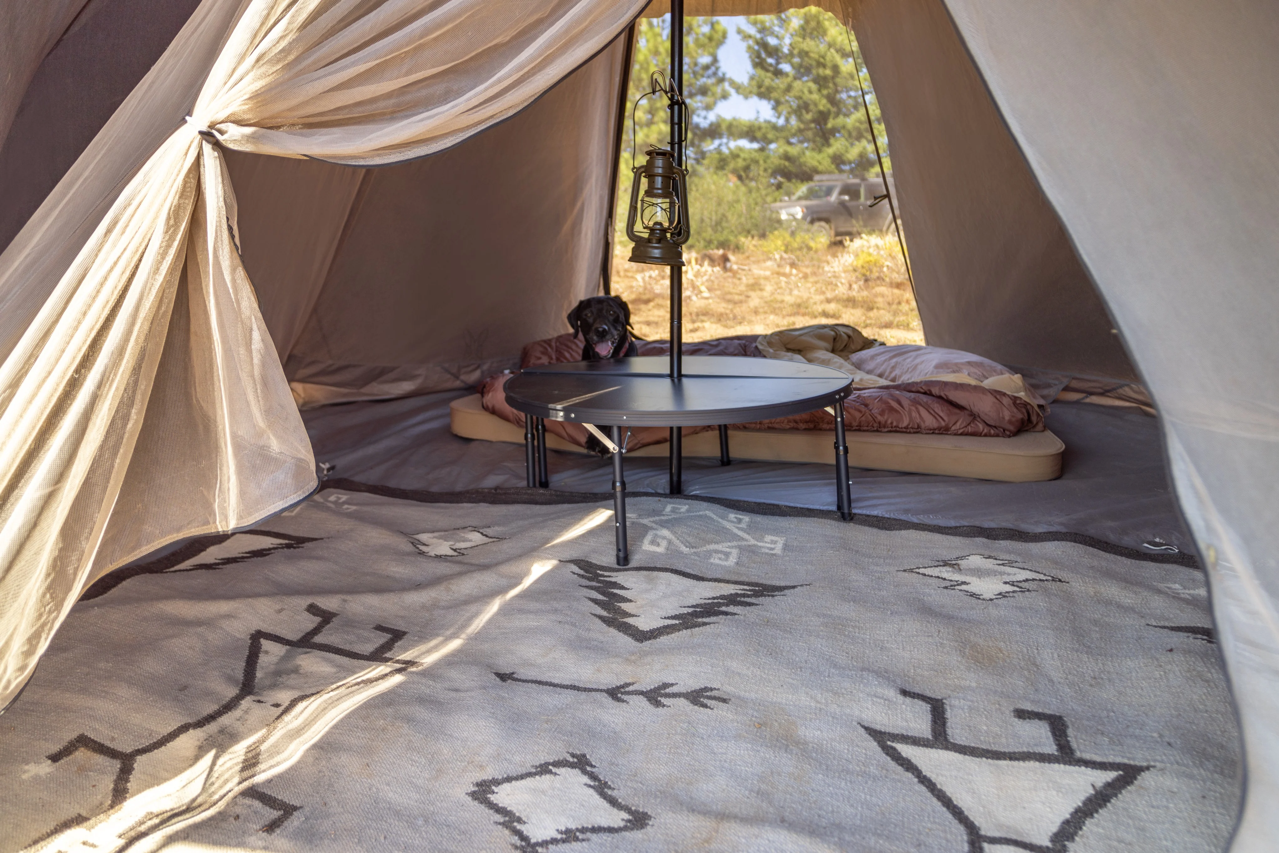 One Pole Tent Table - Image 12